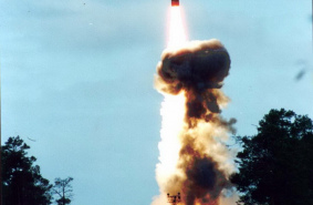 Россия провела очередной успешный испытательный пуск межконтинентальной баллистической ракеты «Ярс»